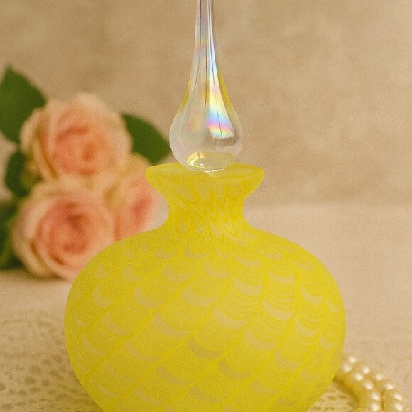 Vintage Handblown Art Glass Perfume Bottle – Yellow Frosted with Iridized Stoppe - Picture 1 of 6